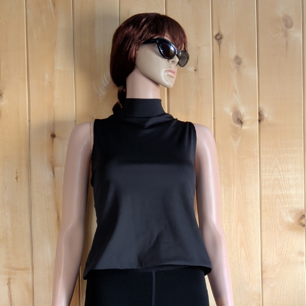 No Boundaries Black Sleeveless Tank Top